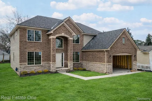 3122 Frankton DR, Troycity_oakland, MI 48083