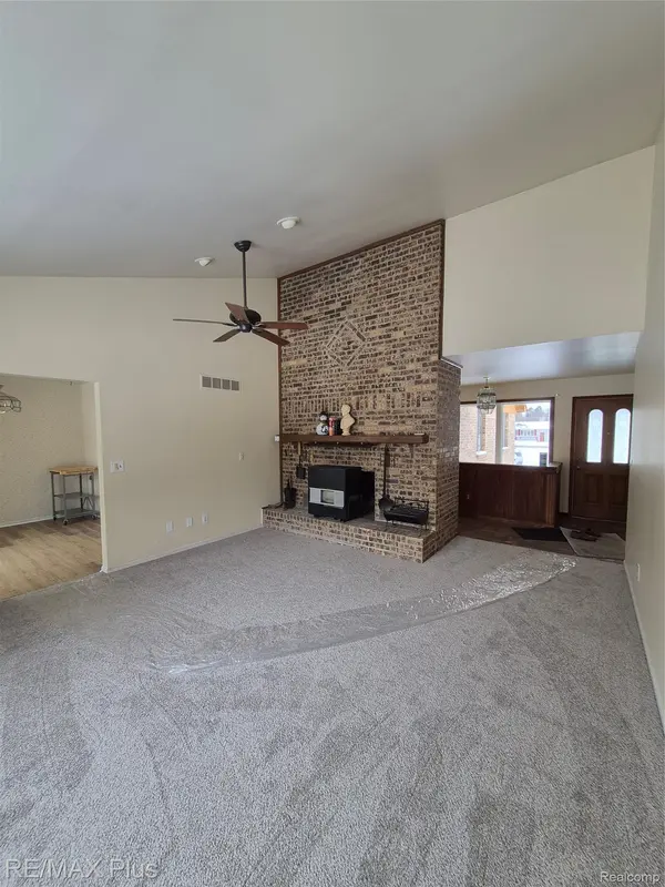 1115 Turrill RD, Lapeertownship_lapeer, MI 48446