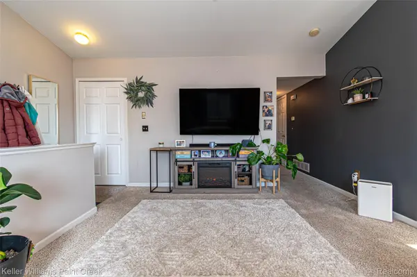 17437 Utica Oaks LN, Rosevillecity_macomb, MI 48066