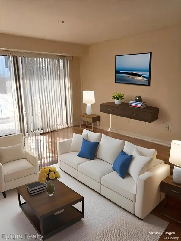 6960 Foxthorn DR, Cantonchartertownship_wayne, MI 48187