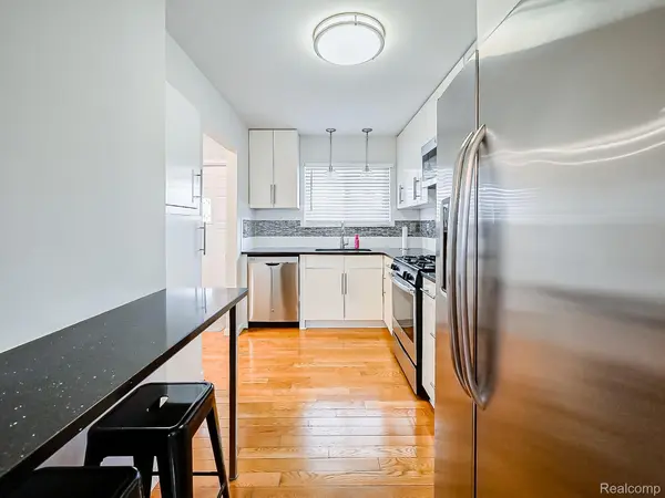 3203 Woodland AVE, Royaloakcity_oakland, MI 48073