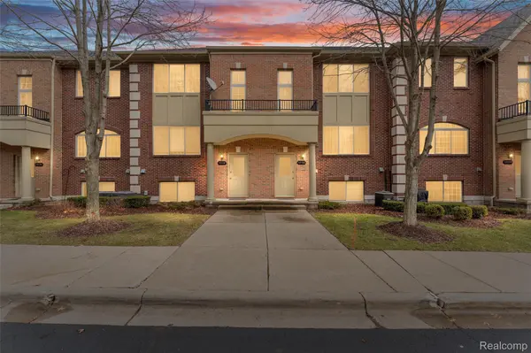 53118 Celtic DR, Shelbychartertownship_macomb, MI 48315