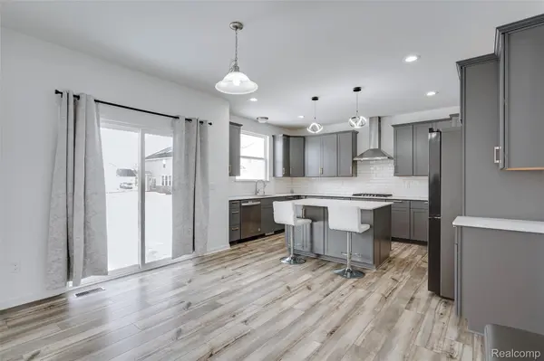 58648 Losino DR, Lyonchartertownship_oakland, MI 48178