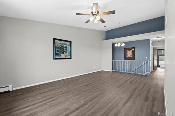 62072 Yorktown - Unit 4, Southlyoncity_oakland, MI 48178