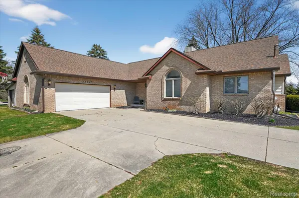 16147 Silvercrest DR, Fentonchartertownship_genesee, MI 48430