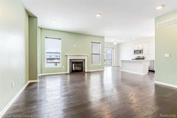 8126 Carston LN, Greenoaktownship_livingston, MI 48116