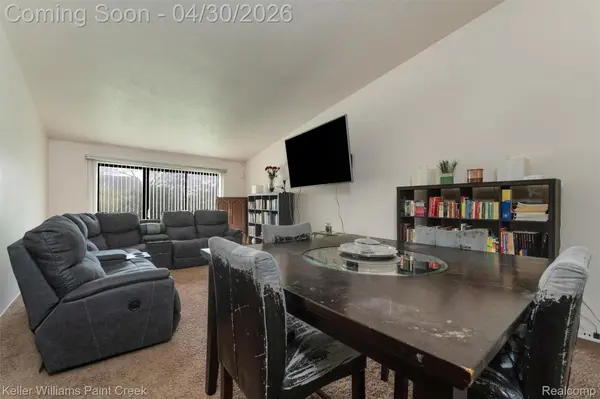 19877 Villa CT W, Southfieldcity_oakland, MI 48076