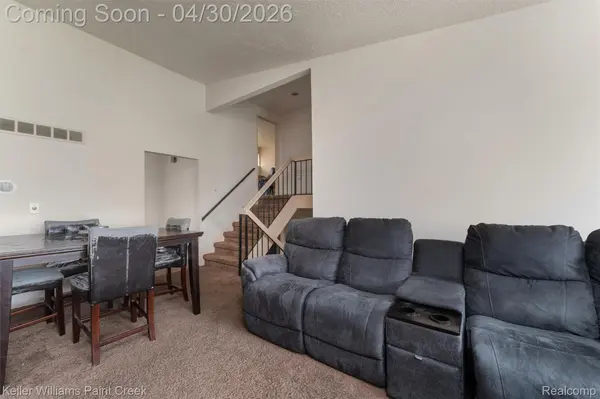 19877 Villa CT W, Southfieldcity_oakland, MI 48076