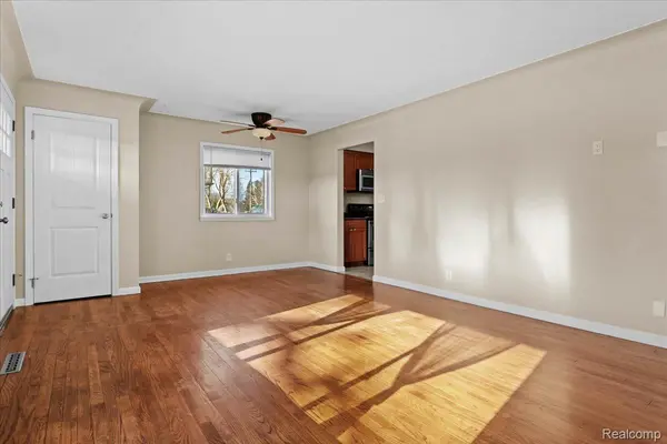 60784 Campground RD, Washingtontownship_macomb, MI 48094