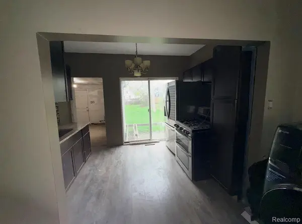 1604 E Meyers AVE, Hazelparkcity_oakland, MI 48030