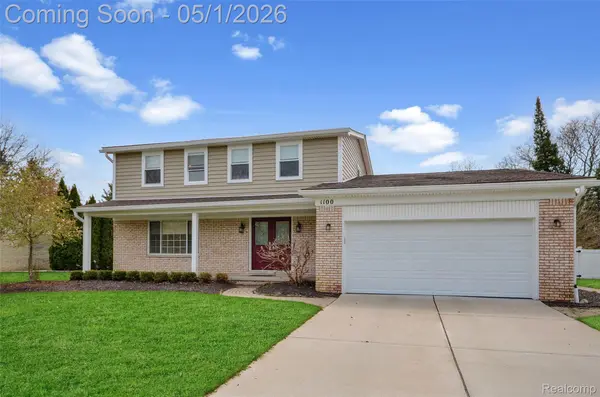 1100 Shallowdale DR, Troycity_oakland, MI 48085