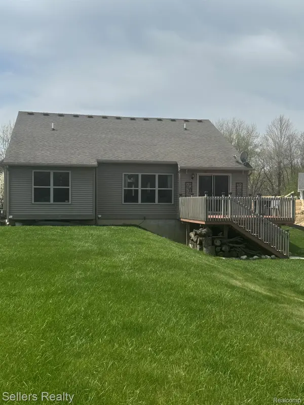 7237 River Rock DR, Davisontownship_genesee, MI 48423