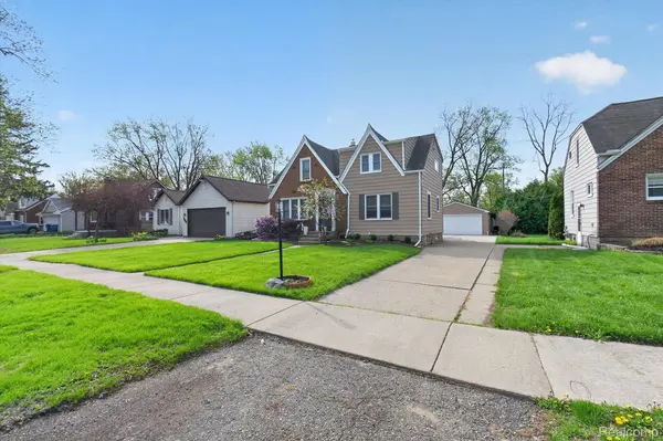 4075 Motorway DR, Waterfordchartertownship_oakland, MI 48328