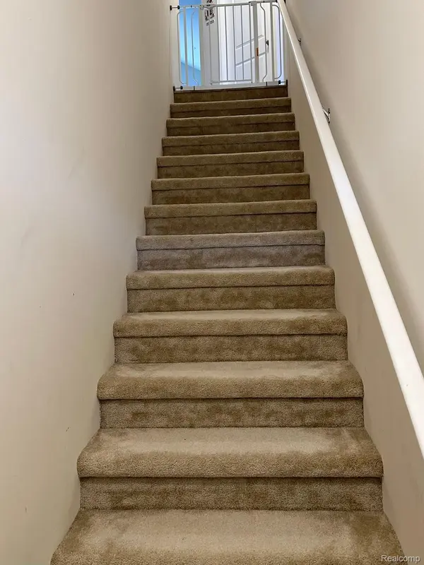 1216 ORCHID CIR #18, Cantonchartertownship_wayne, MI 48187