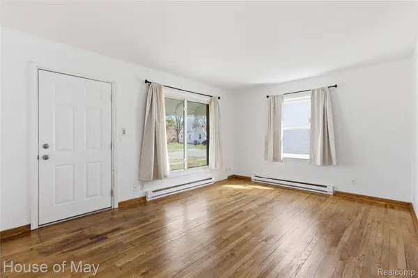 25953 Dartmouth ST, Inkstercity_wayne, MI 48141