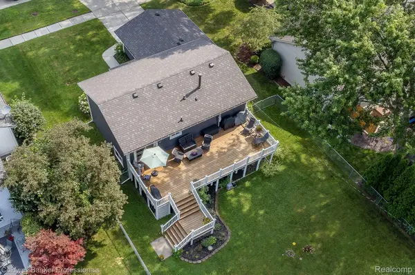 23540 Harvard Shore DR, Clintonchartertownship_macomb, MI 48035