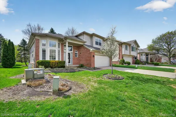 3141 Bridlewood DR, Oaklandchartertownship_oakland, MI 48306