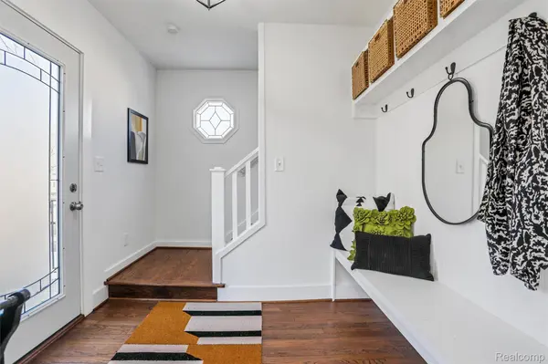 1177 W Marshall ST, Ferndalecity_oakland, MI 48220