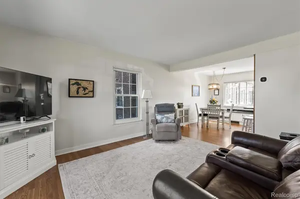 22923 Gary LN, Stclairshorescity_macomb, MI 48080