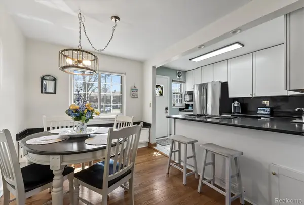 22923 Gary LN, Stclairshorescity_macomb, MI 48080