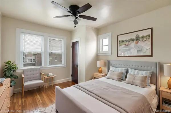 1405 LAKEPOINTE ST, Grossepointeparkcity_wayne, MI 48230