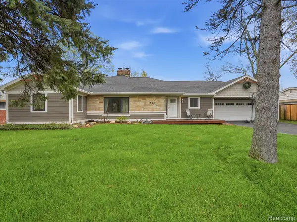 590 N Sheldon RD, Plymouthcity_wayne, MI 48170