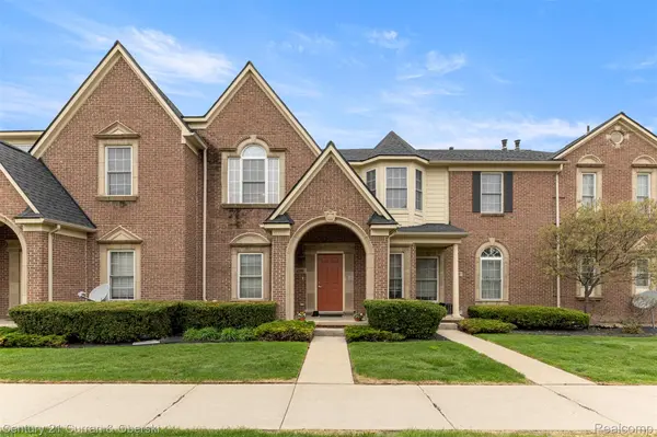 45599 Graystone LN, Cantonchartertownship_wayne, MI 48187