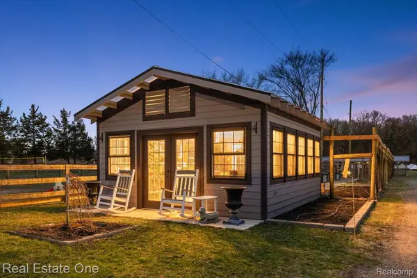 1050 Oxbow Lake RD, Whitelakechartertownship_oakland, MI 48386