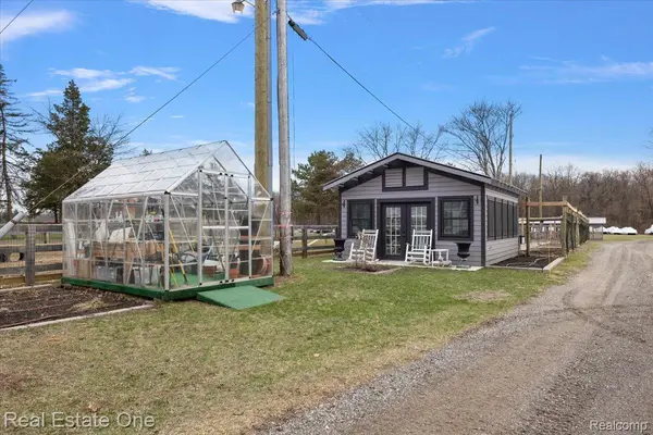 1050 Oxbow Lake RD, Whitelakechartertownship_oakland, MI 48386