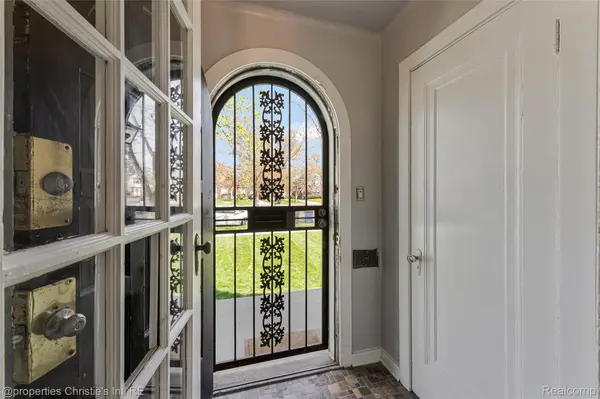 16924 Chandler Park DR, Detroitcity_wayne, MI 48224