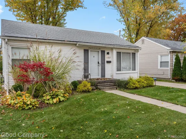 1707 Garfield ST, Ferndalecity_oakland, MI 48220