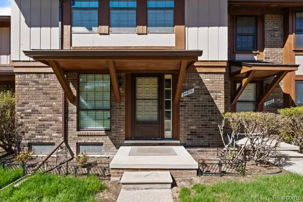 24874 Chalk Farm RD W #62, Warrencity_macomb, MI 48091