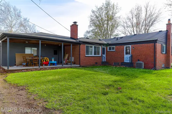 5217 Streefkerk Dr DR, Warrencity_macomb, MI 48092