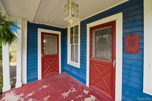 13278 9 Mile RD, Greenoaktownship_livingston, MI 48178