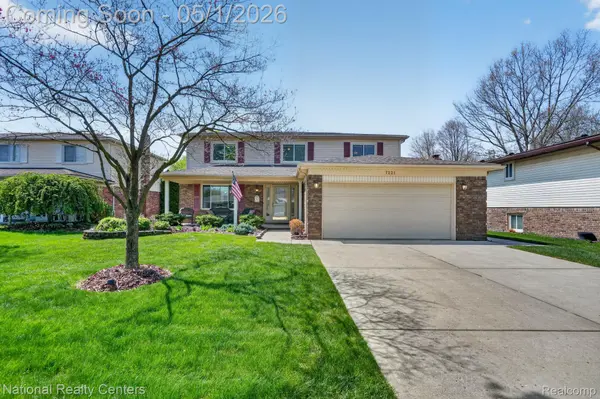 7221 Emerson DR, Cantonchartertownship_wayne, MI 48187