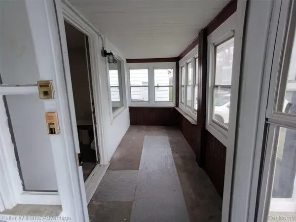 15345 Sumner, Redfordchartertownship_wayne, MI 48239