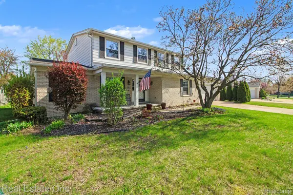 1934 Pelican CT, Troycity_oakland, MI 48084