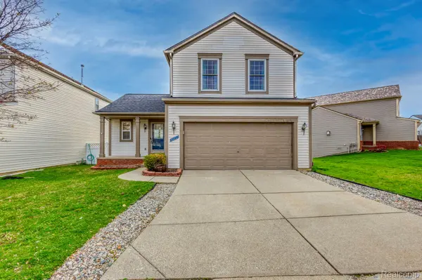 10217 Meadow Crest CT, Grandblancchartertownship_genesee, MI 48442