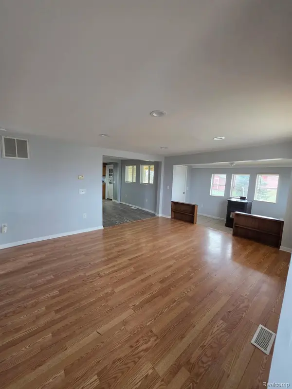 15707 Norman RD, Yalecity_stclair, MI 48097