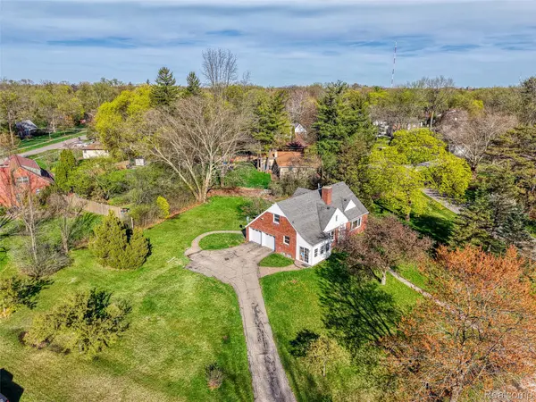 19150 Rainbow DR, Lathrupvillagecity_oakland, MI 48076