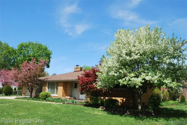 40936 Micol DR, Plymouthcity_wayne, MI 48170