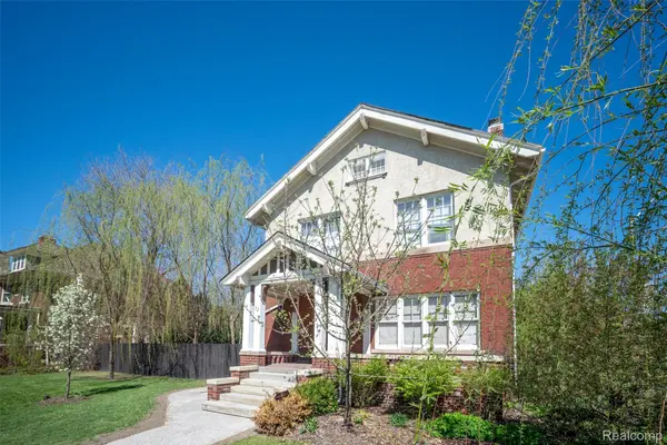 22 Edison ST, Detroitcity_wayne, MI 48202