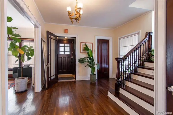 22 Edison ST, Detroitcity_wayne, MI 48202