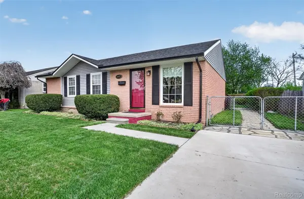 4447 Harrison ST, Inkstercity_wayne, MI 48141