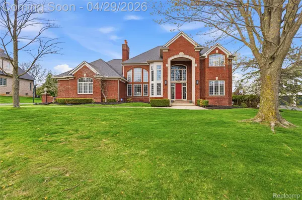 1920 Vinsetta CT, Oaklandchartertownship_oakland, MI 48306