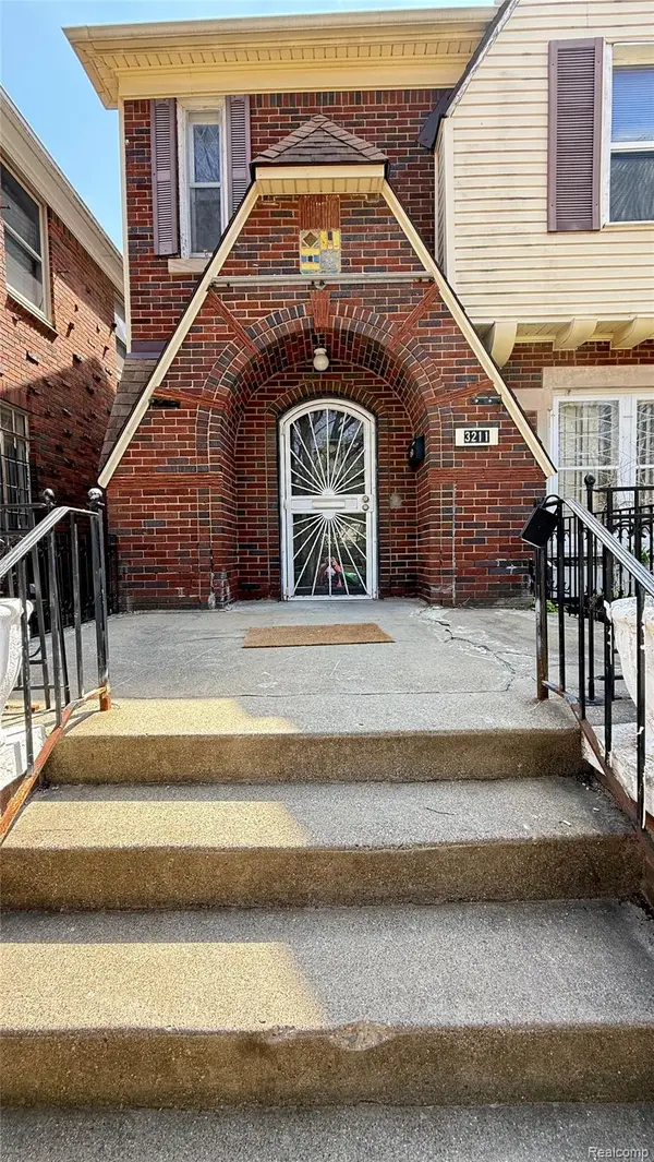 3211 Leslie ST, Detroitcity_wayne, MI 48238