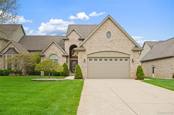 945 Saint James Park AVE, Monroechartertownship_monroe, MI 48161