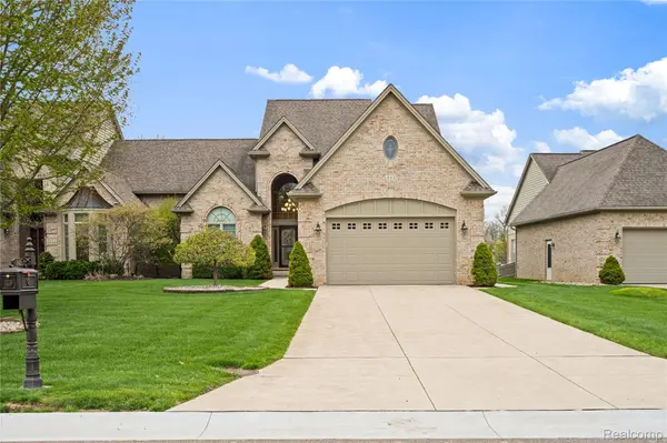 945 Saint James Park AVE, Monroechartertownship_monroe, MI 48161