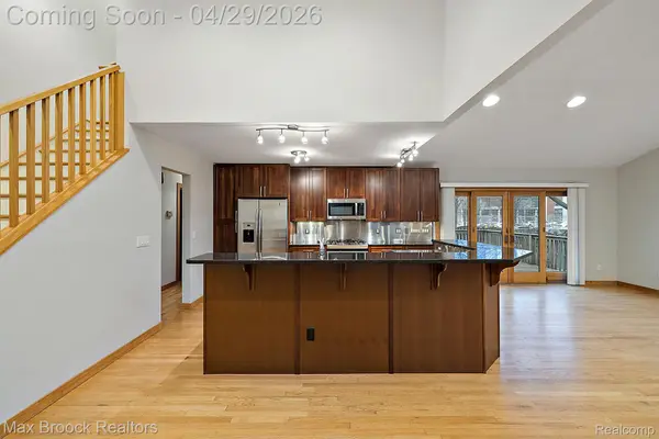 810 CHESTNUT ST, Birminghamcity_oakland, MI 48009