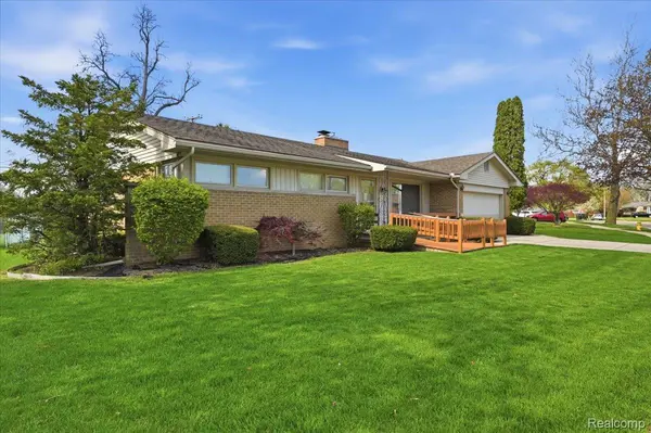 7439 Carrousel BLVD, Westlandcity_wayne, MI 48185